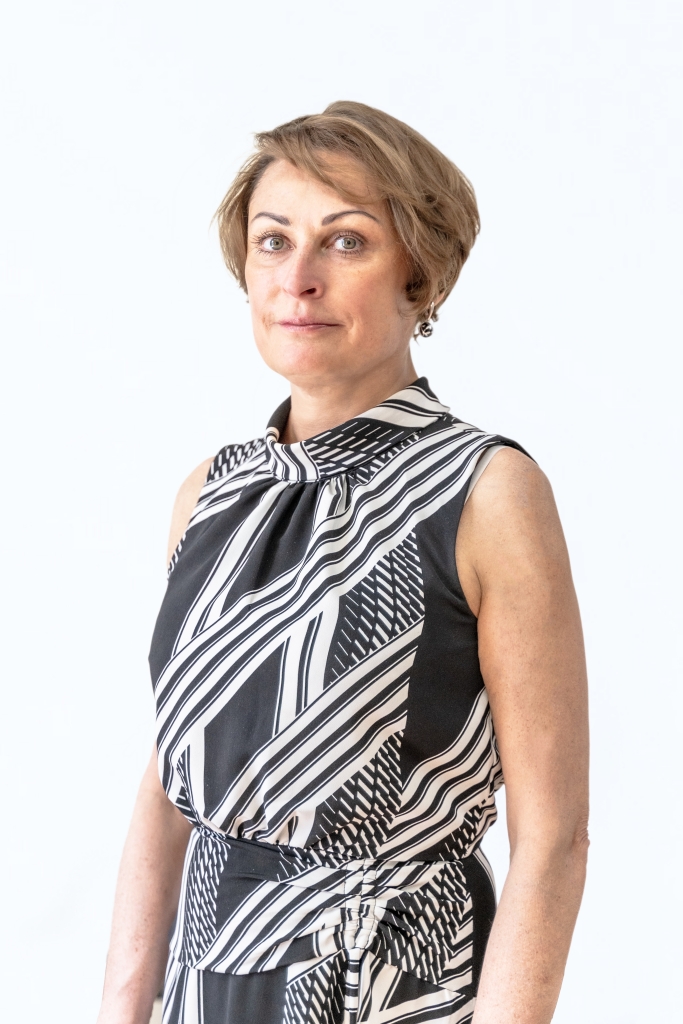 leader photo