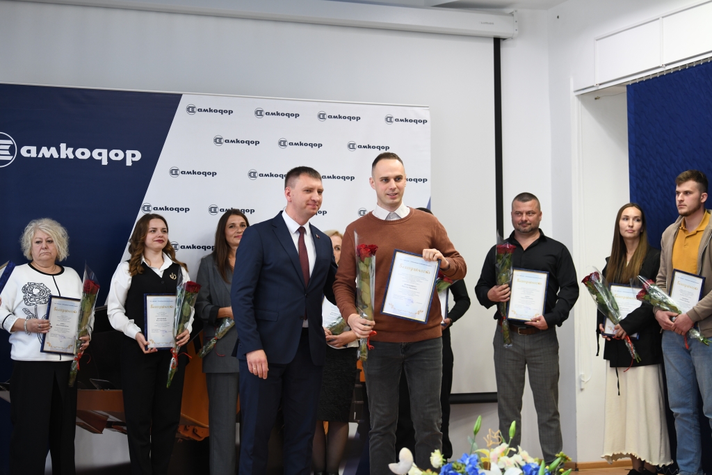 report photo