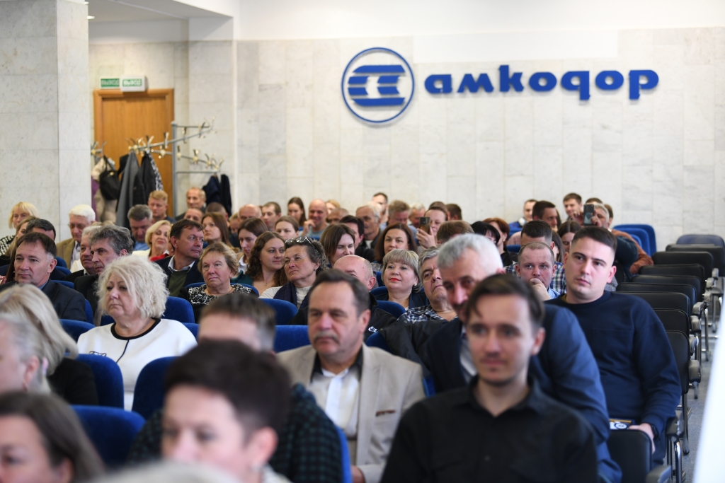 report photo