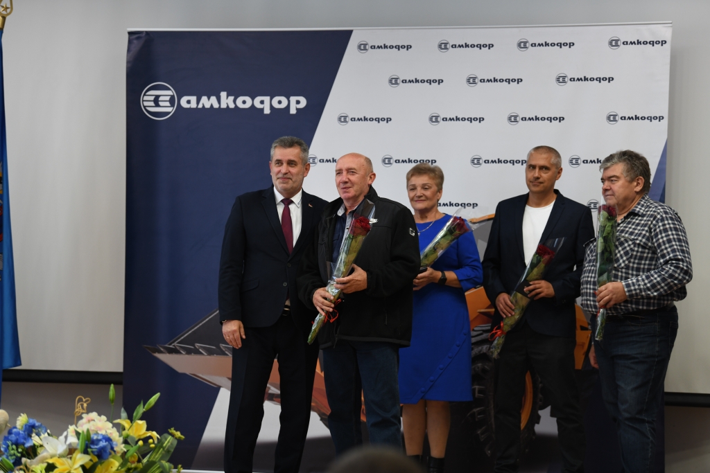 report photo